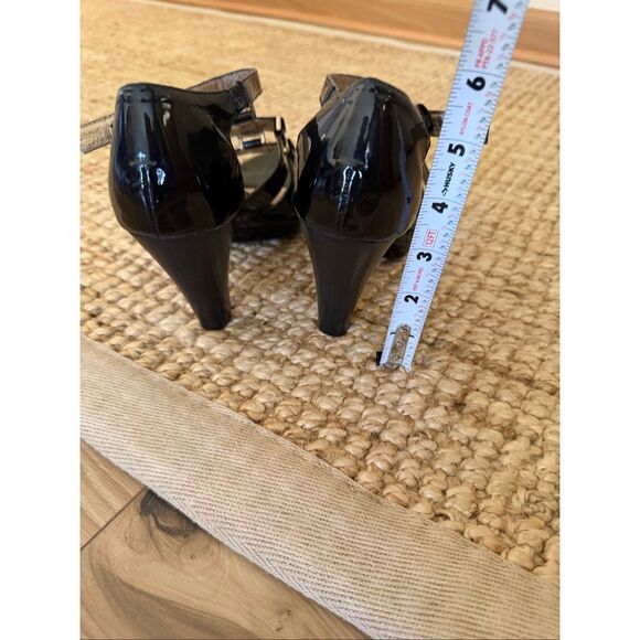 Sofft Black Patent Leather Strappy Platform Sandals Heels Womens 7M - Picture 4 of 9